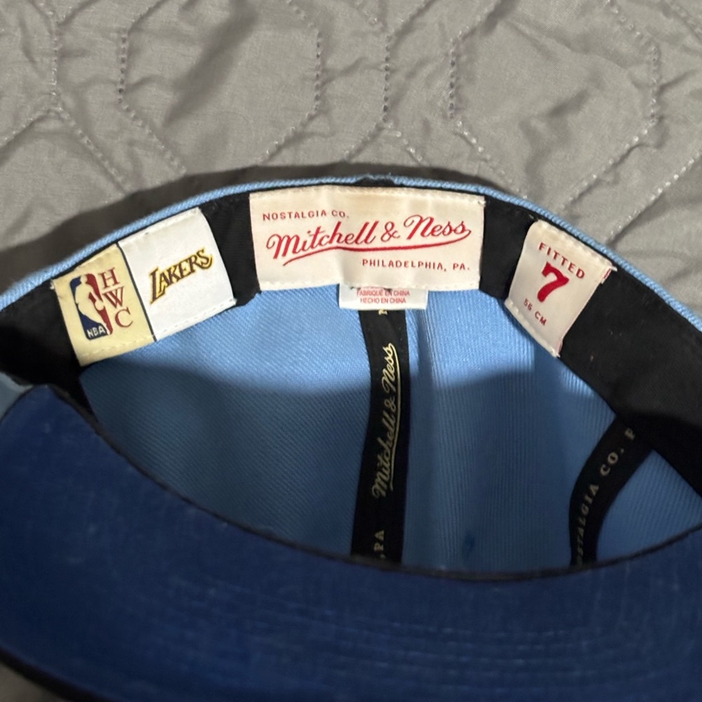 Mitchell & Ness Blue and Gray Cap - Picture 4 of 5